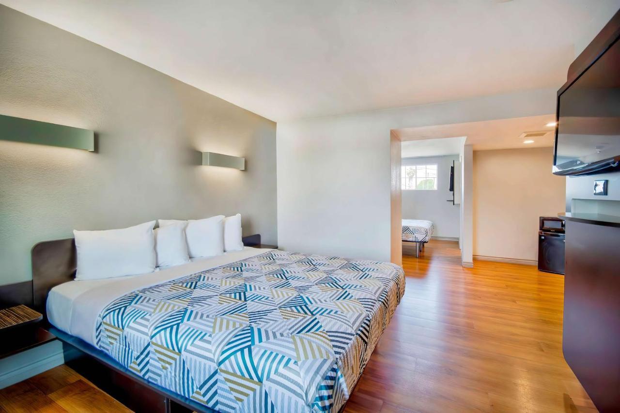 Motel 6 Gardena Εξωτερικό φωτογραφία