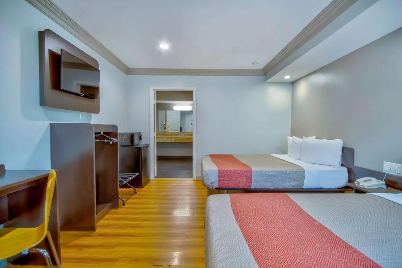 Motel 6 Gardena Εξωτερικό φωτογραφία