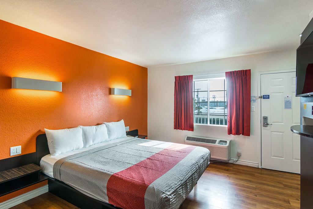 Motel 6 Gardena Εξωτερικό φωτογραφία